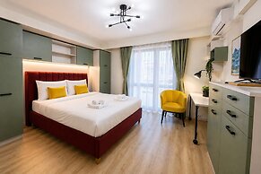 Victoriei Studio Old City