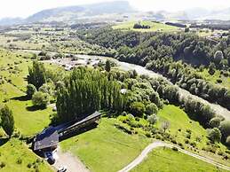 Austral Patagonian Lodge
