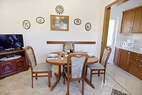 Precious Accommodation for Four Guests in Umag