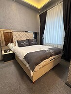 Divan Tower Otel