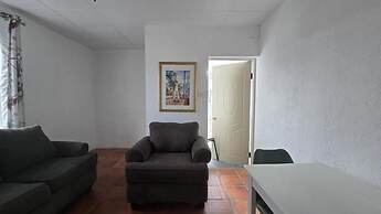 Classic One-Bedroom Apartment W King bed