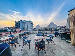 luxury oriental pyramids inn