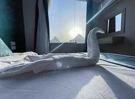 luxury oriental pyramids inn
