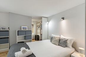 Santos Studio by Homing