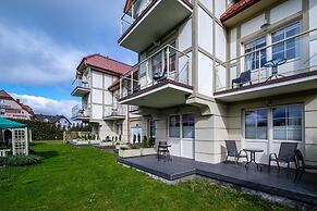 Large, Comfortable Apartment With a Terrace