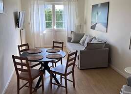 Large, Comfortable Apartment With a Terrace