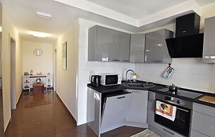 Premium Stay With Terrace and BBQ