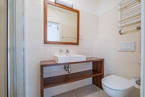 Cozy and Comfortable Apartment for 2 People