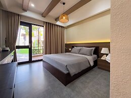 SUNSHINE BEACH RESORT