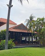 SUNSHINE BEACH RESORT