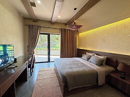 SUNSHINE BEACH RESORT