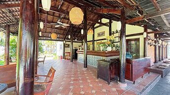 SUNSHINE BEACH RESORT