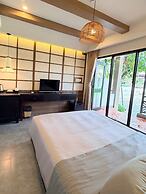 SUNSHINE BEACH RESORT