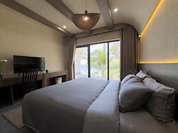 SUNSHINE BEACH RESORT