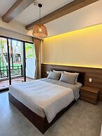 SUNSHINE BEACH RESORT
