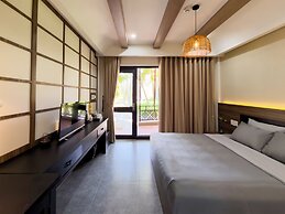 SUNSHINE BEACH RESORT