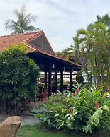 SUNSHINE BEACH RESORT