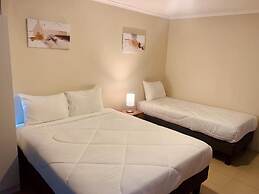 Peninsula Hostel