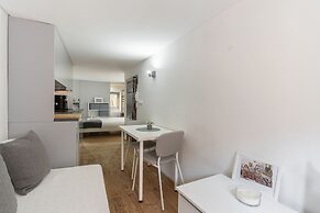 Santos Studio by Homing
