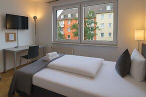 BoardingHouse - Studios & Apartments