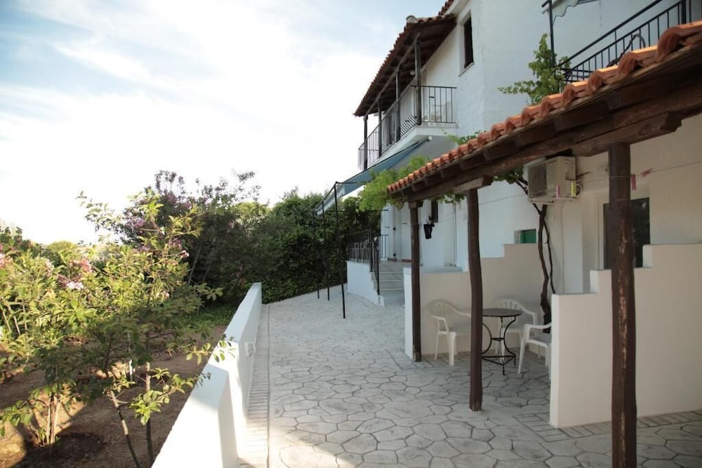 Villa Elpiniki