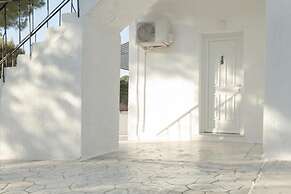 Villa Elpiniki