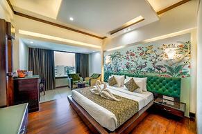 Hotel Saffron Leaf