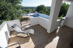 Pool House Ivana