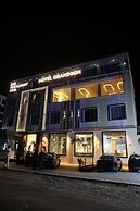 VANU GROUP OF HOTEL - GRANDSON