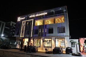 VANU GROUP OF HOTEL - GRANDSON