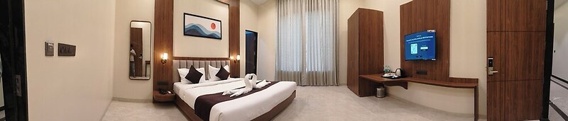 VANU GROUP OF HOTEL - GRANDSON