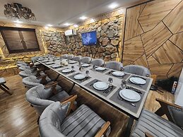 Guest House Mountine Paradise