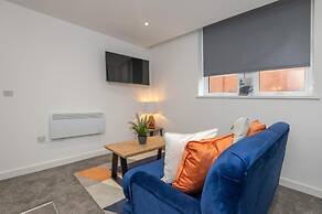 Thornhill House by Guestz