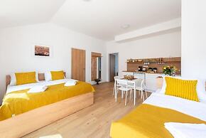 Libero Apartments