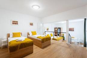 Libero Apartments