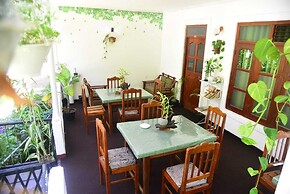 Travel Rest Inn