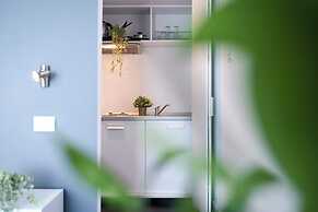 Urban Elegance Stylish Central Stay