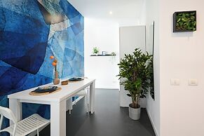 Urban Elegance Stylish Central Stay
