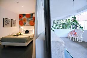 Urban Elegance Stylish Central Stay
