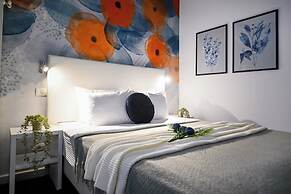 Urban Elegance Stylish Central Stay