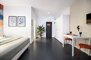 Urban Elegance Stylish Central Stay