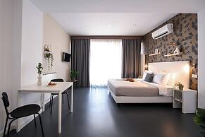 Urban Elegance Stylish Central Stay