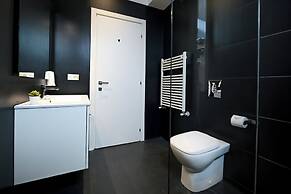 Urban Elegance Stylish Central Stay