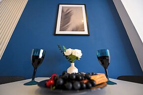 Urban Elegance Stylish Central Stay