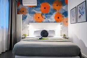 Urban Elegance Stylish Central Stay