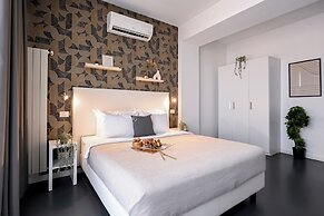 Urban Elegance Stylish Central Stay