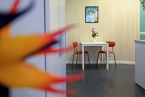 Urban Elegance Stylish Central Stay