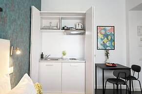 Urban Elegance Stylish Central Stay