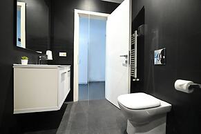 Urban Elegance Stylish Central Stay