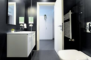 Urban Elegance Stylish Central Stay